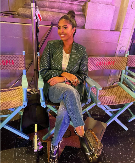 科比韦德魔术师女儿一同看秀瓦妮莎母女颜值高魔术师韦德女儿妖娆