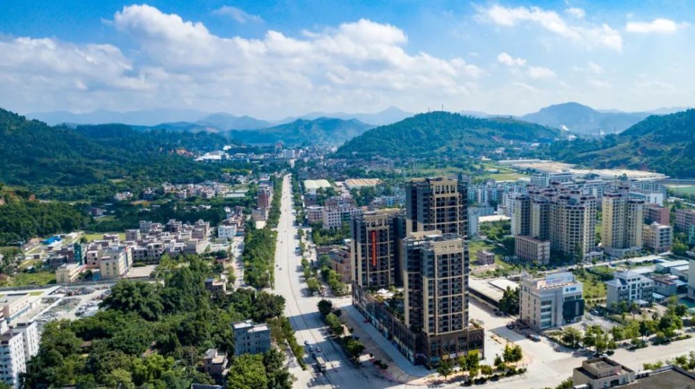 云浮市各县市区新一届党委领导班子名单公布