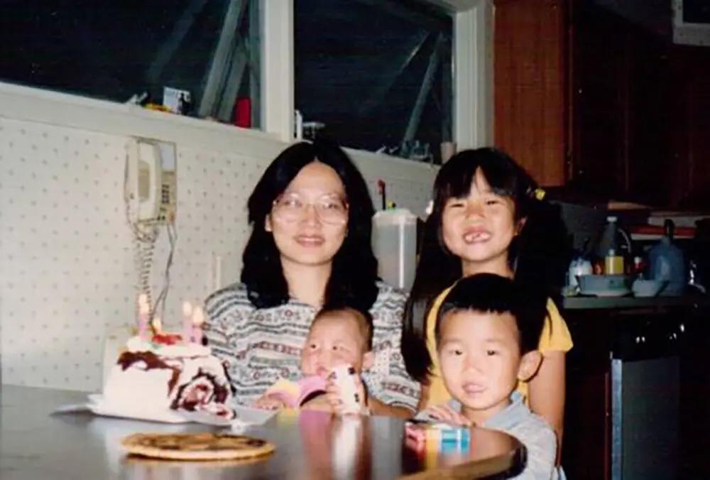 华裔女性吴弭当选美国波士顿市长 母亲有精神问题导师是资深议员 安家网