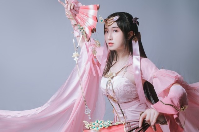 cos观赏:雪河秀姐