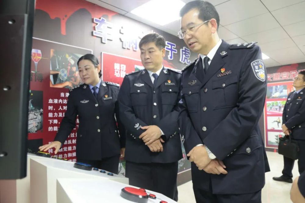 补祥斌到港南调研枫桥式公安派出所创建工作