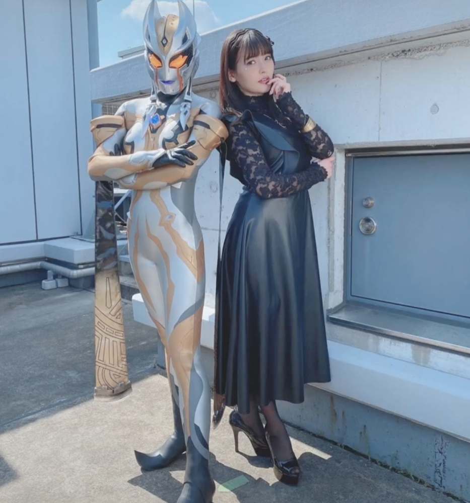 特利迦能起死回生全靠卡尔蜜拉网友这才是成年人的奥特曼