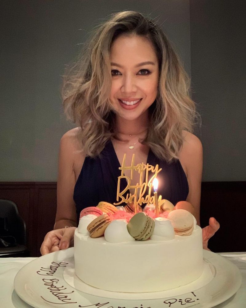 前tvb女艺人钟丽淇穿性感晚礼服庆生 七魔女独缺佘诗曼不在现场