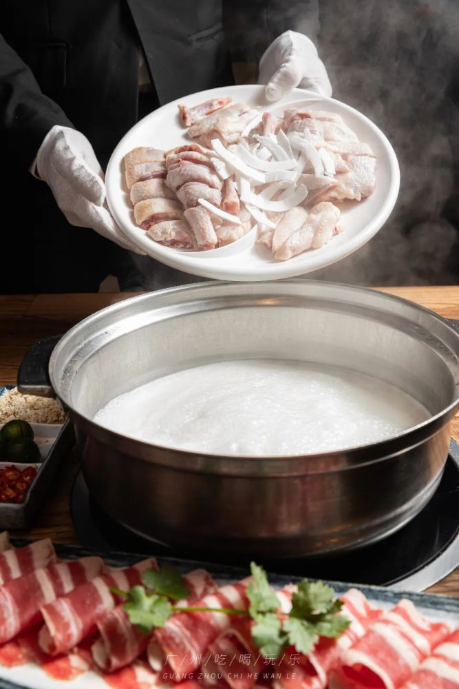 谷物喂养,160天黄金鸡龄two |海南文昌鸡,自家养的最终制成的椰浆锅底