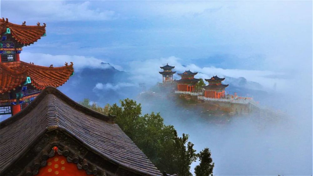 古武當山景區首屆老爺山羊湯文化旅遊節隆重開幕