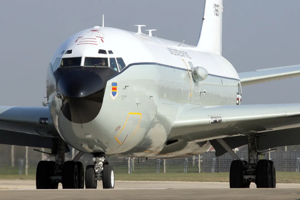 大动作美国5架战略侦察机奔赴中国南海发生什么事情了吗