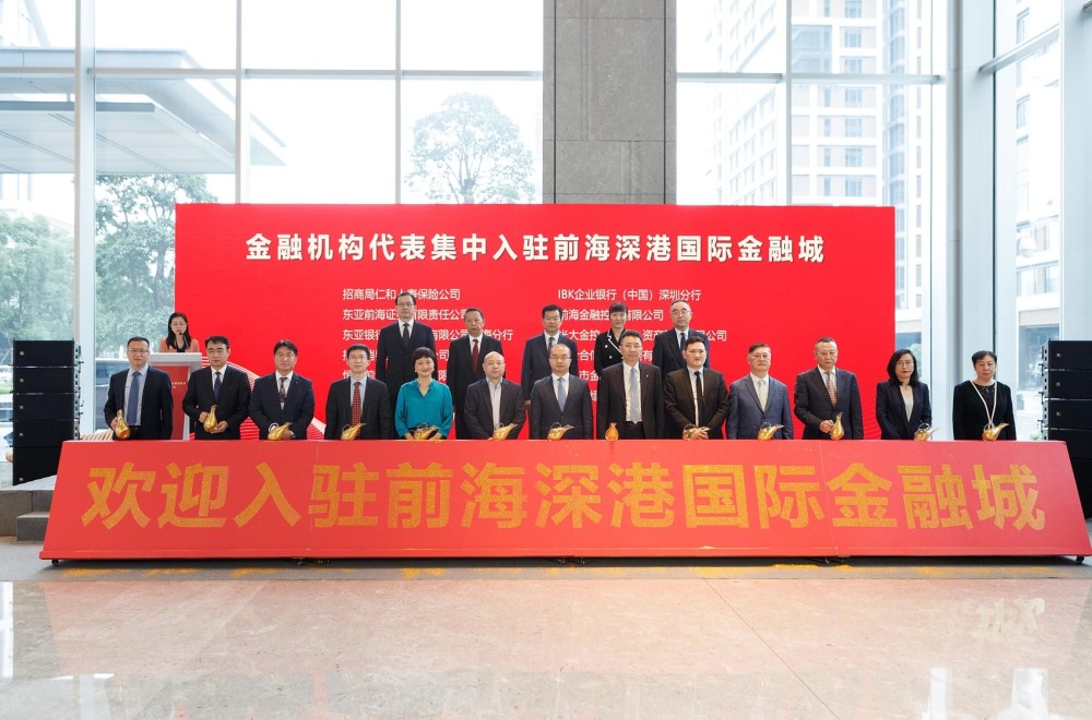 深圳拓展公司排行_深圳农家乐排名:华南大区导购员团队户外拓展(2)