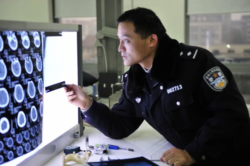 上海市公安局刑侦总队图片