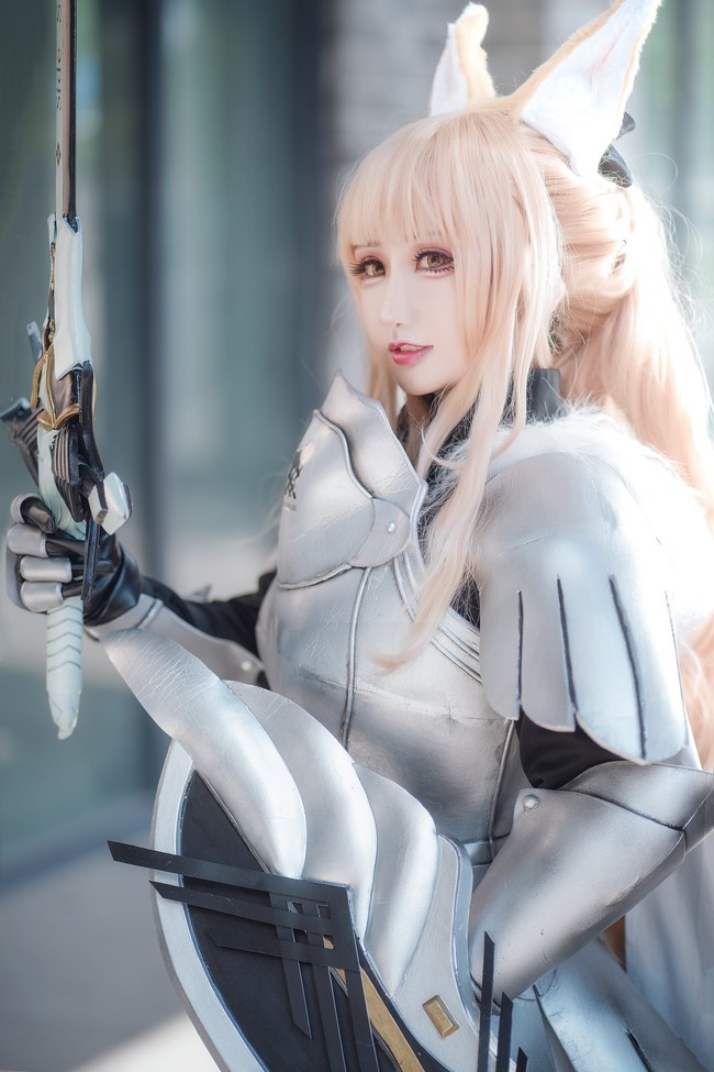 明日方舟 瑕光cosplay_腾讯新闻