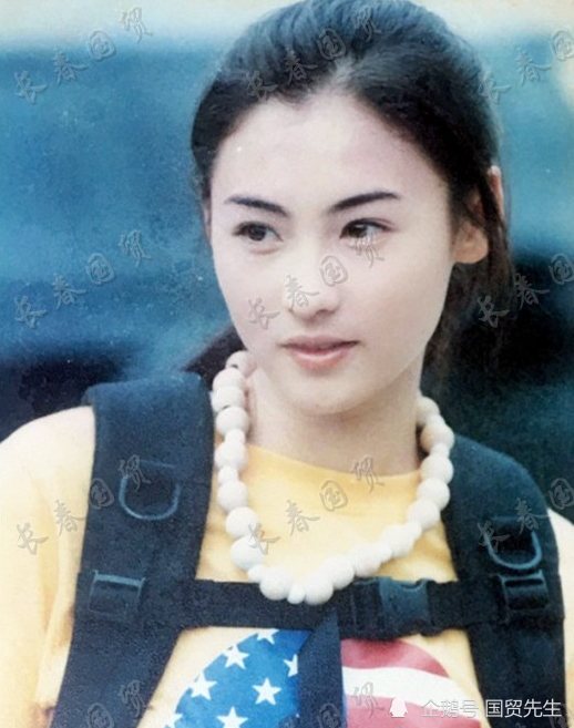 张柏芝青涩旧照曝光甜美可人正值颜值巅峰