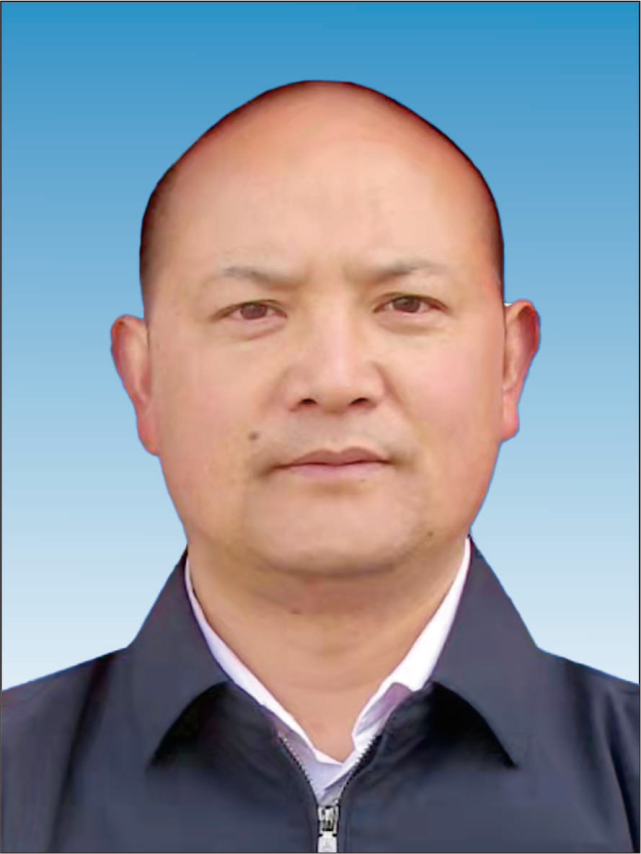 中央党校研究生,中共党员,现任西藏自治区山南市委常委,贡嘎县委书记