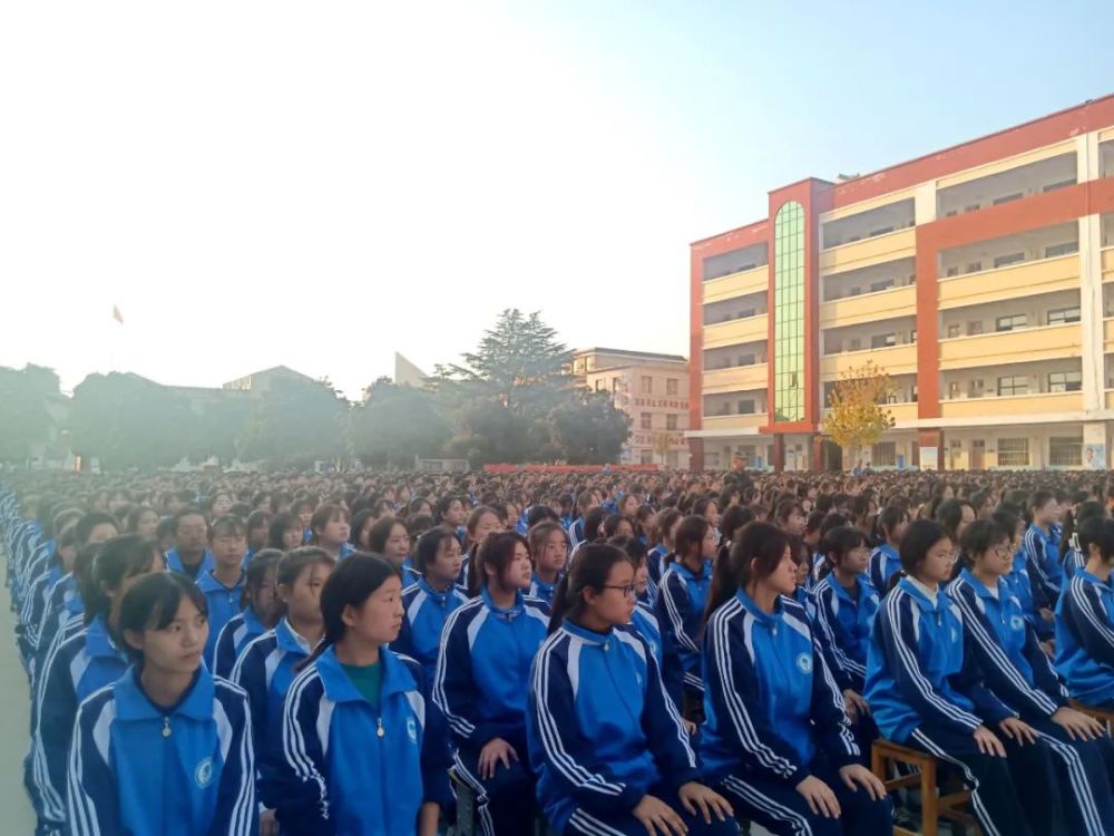 尉氏三中南校区 坚定文化自信 培养卓越学生