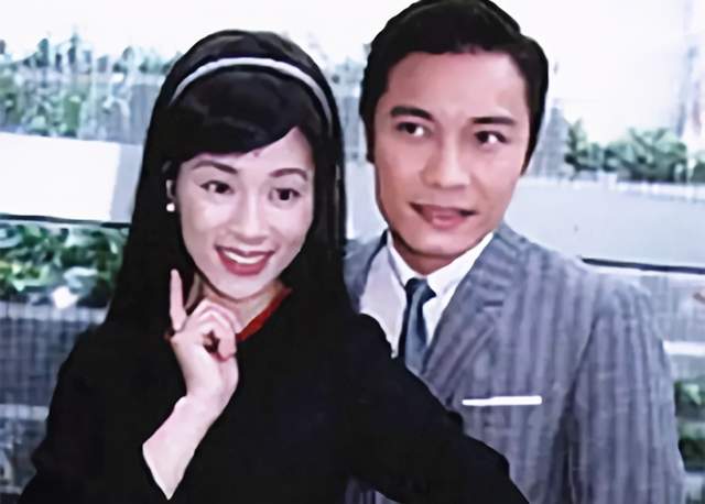 事实上,陈宝珠与粤语片男星吕奇现实中也确实交往过,二人从戏里延伸到