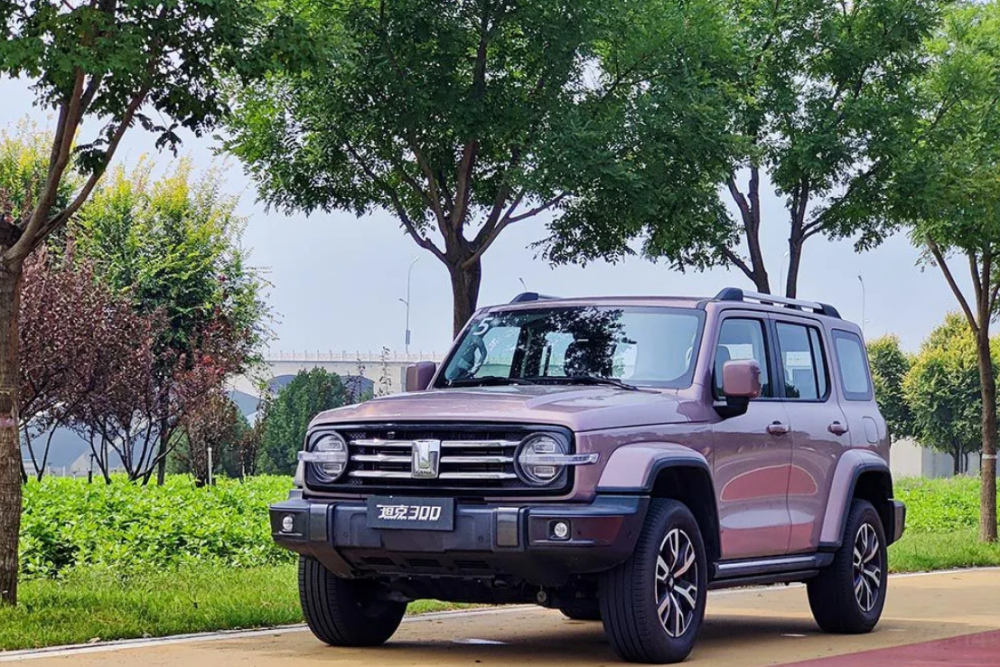 坦克300城市版更适合女生的温柔型越野车