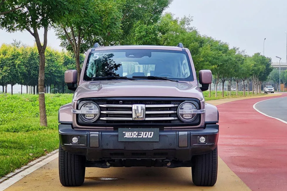 坦克300城市版更适合女生的温柔型越野车