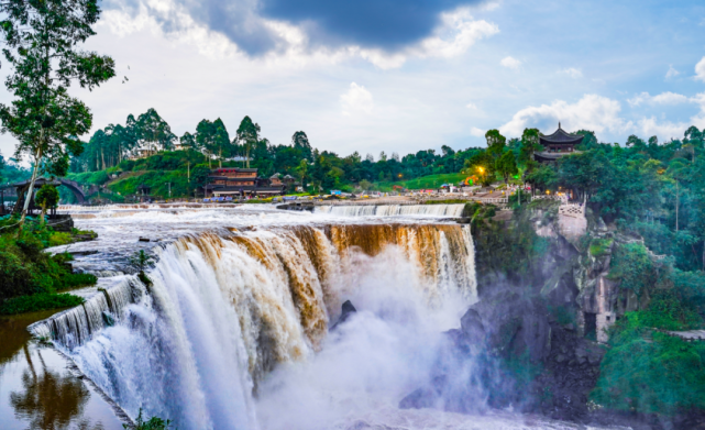 西溪河流域打造特别提出小平故里至乐活城段.