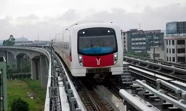 拿得出手   地铁4号线 有快速的18号线在,但是离黄阁远,这是不争的