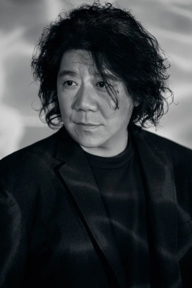 乌镇戏剧节开幕大戏红与黑上海首演梅婷搭档张弌铖冰火对戏