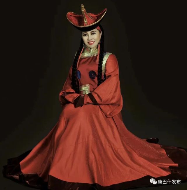 明天与蒙古族青年歌手孟根花相约直播间