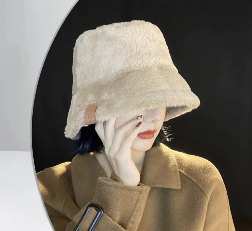 ins不露脸气质女图