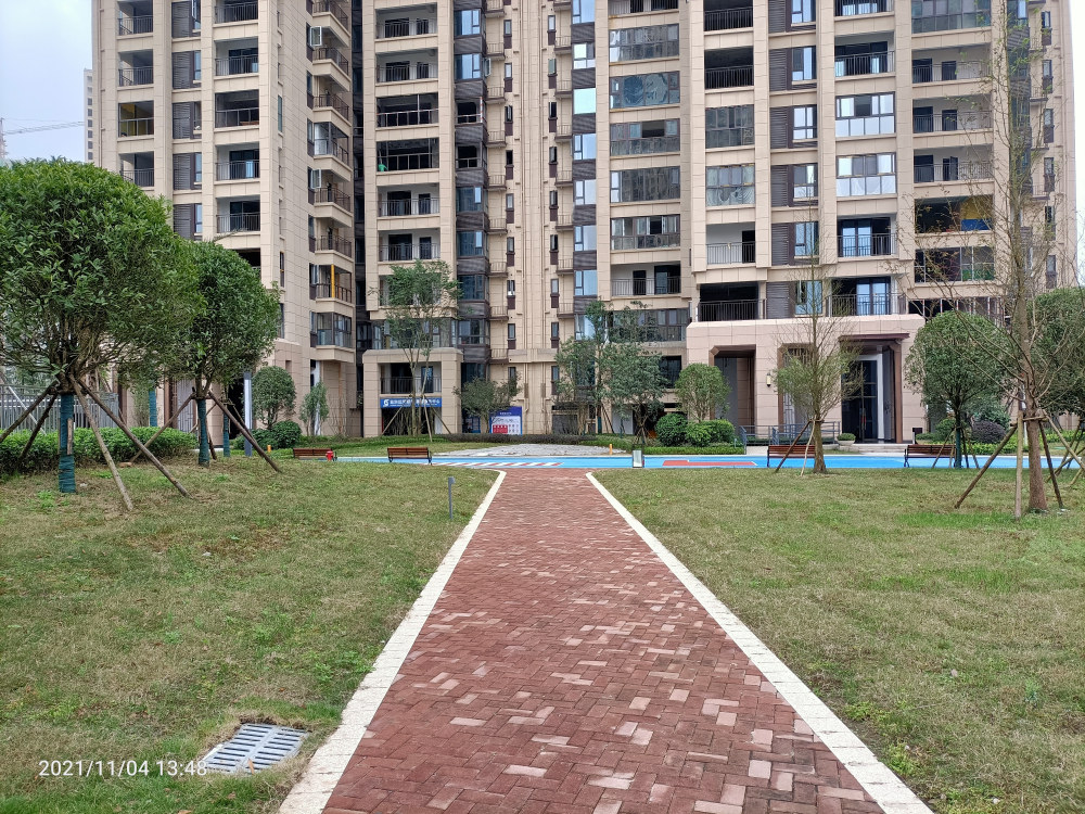 蓝润地产南充首个项目品质到底怎么样呢蓝润城江湾测评盘点