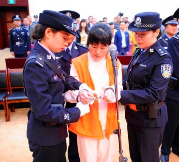 受害人吴硕艳连续两次拒绝了张航,张帆等人便认定受害人为"恶灵",不