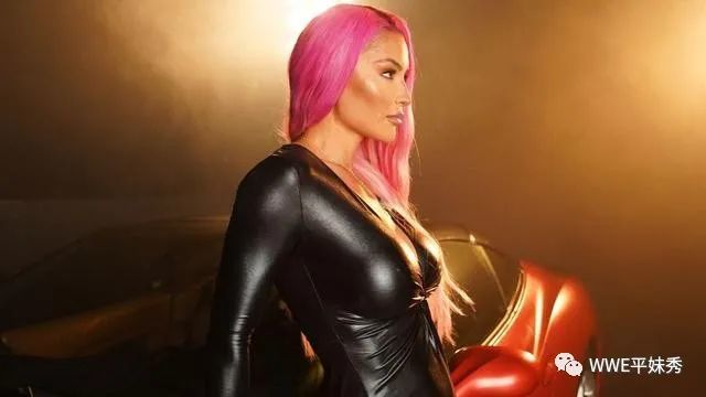 今日wwe迎来第五波解雇狂潮!18人遭解雇!大表妹,克罗斯上榜_腾讯新闻