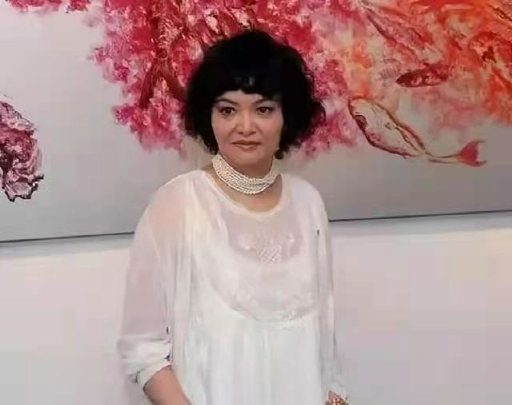 才女朱玫不顾一切嫁给金庸晚年却遭抛弃