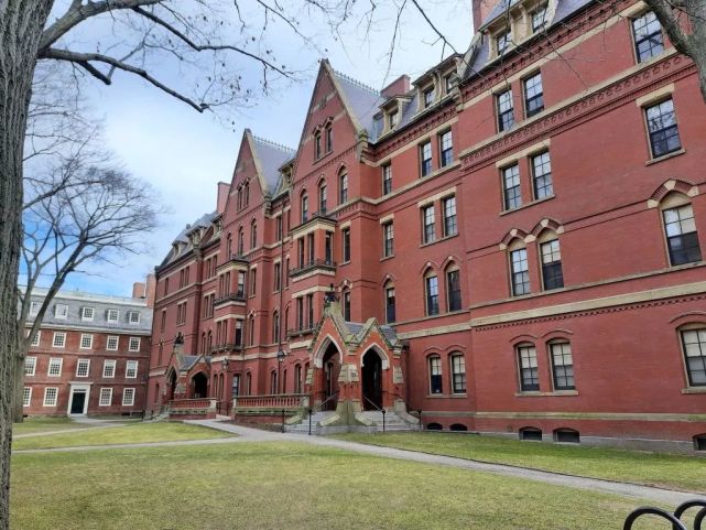 谈判破裂,哈佛大学研究生工会举行罢工