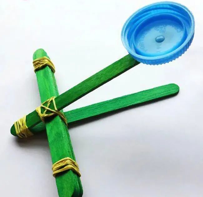 20种超简单有趣带着孩子一起玩的室内户外游戏周末放下手机玩到嗨