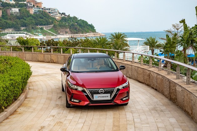 只烧油不插电的电驱车 抢先试驾东风日产e-power轩逸