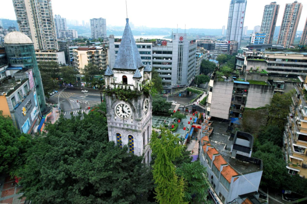 留住乡愁延续文脉泸州钟鼓楼报恩塔等例为被保护历史建筑