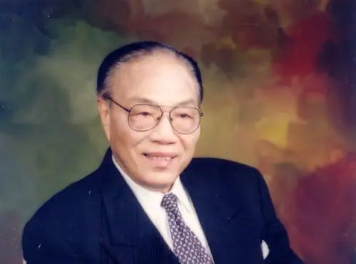 国医大师颜德馨诊治白血病经验