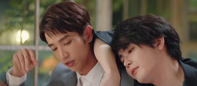 戴景耀自拍不断网友承认他很帅气但这点和龚俊不同