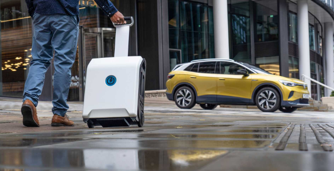 新能源突破电池瓶颈汽车充电宝曝光网友终于等到了