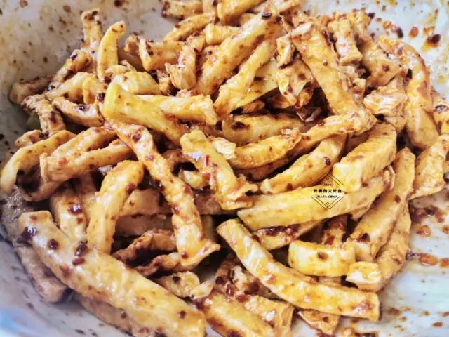 腌萝卜,先晒干还是直接腌?都不对,教你正确做法,太香了