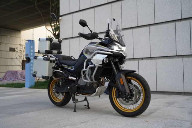 春风的全新拉力车型800mt,从发布以来关注