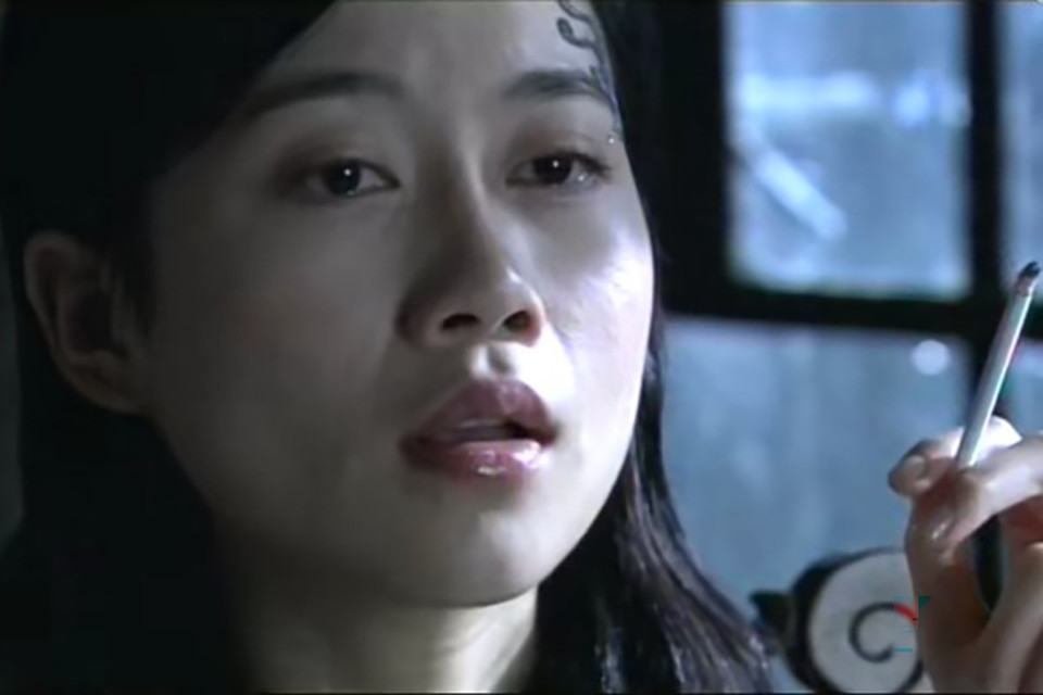 《错爱一生》顾忆罗对顾家最狠的算计,藏在一串水晶葡萄里