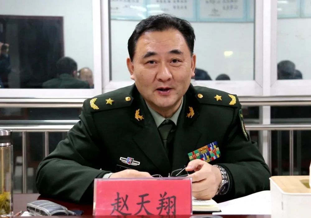 赵天翔调研延长县人武部全面建设工作