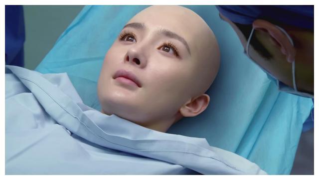 这5位女星剃光头是为了啥?郝蕾为了拍照,宁静没说一句实话