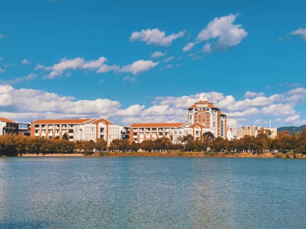 民大人云南民族大学就是我们今天的主角——这个梦想开花的地方