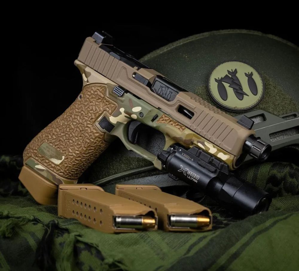 色即是空dangerclosearmament涂装和改装手枪美图欣赏