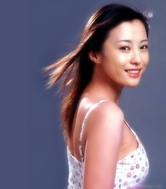 如何评价郝蕾的个人魅力