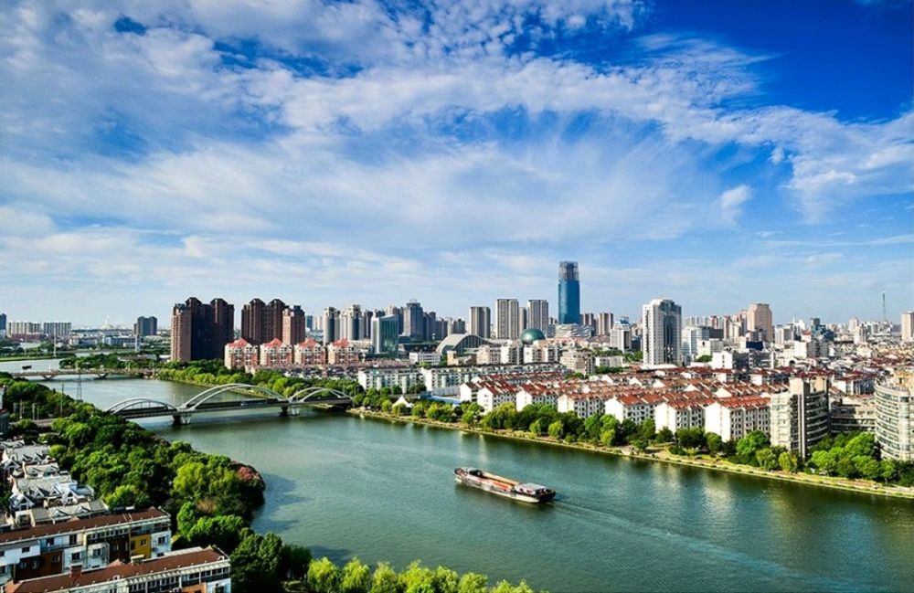 全国城市人口最多的城市是_世界上人口最多的城市:人口密度是北京5倍,上下班