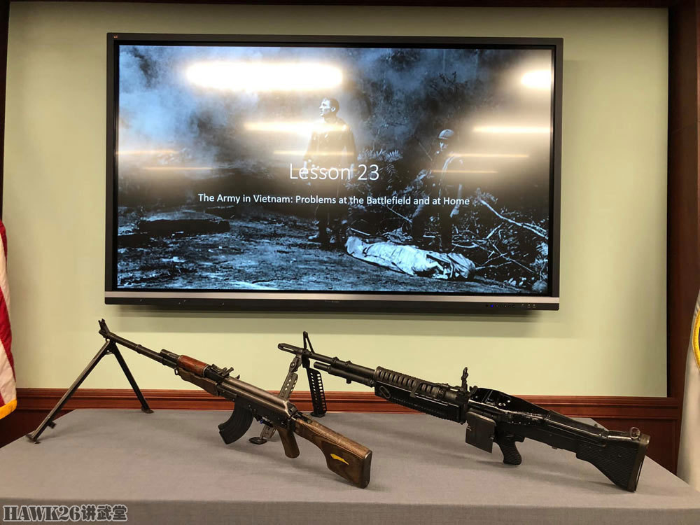 西点博物馆历史教学课美军学员如何了解越战武器装备摆满一桌优学优练答案七年级英语