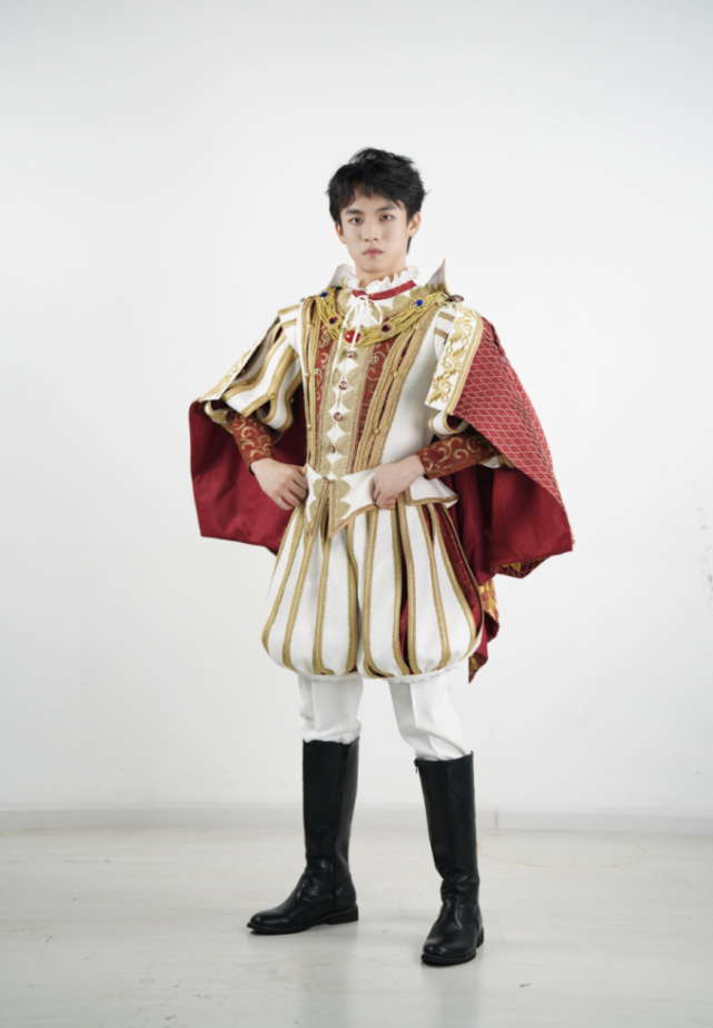 家庭音乐剧《王子与乞丐》中文版:追逐梦与自我的童话"变形计"