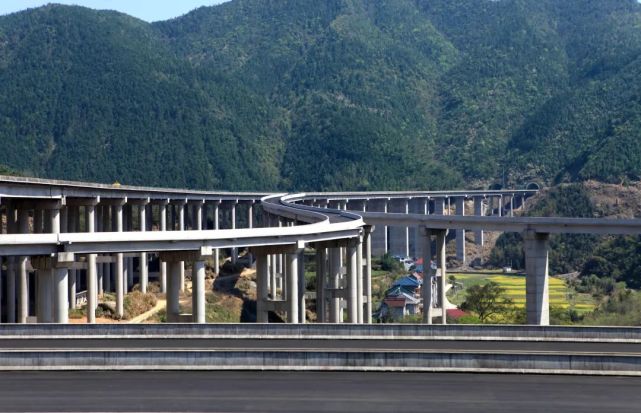 李春奖!杭新景高速衢州段工程获行业最高荣誉