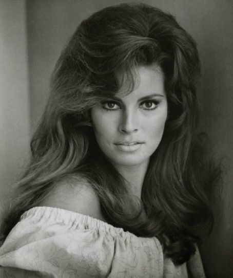 你可能不知道她的名字,但你大概率看过她的海报