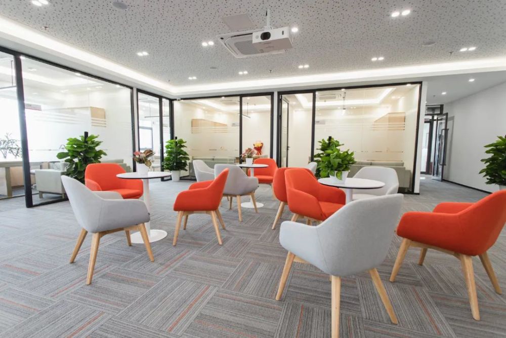 有温度的职场佛山平安人寿30营销职场全新上线