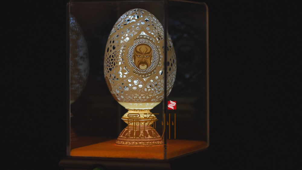 涿州非遗大师用蛋雕作品传承三国文化!